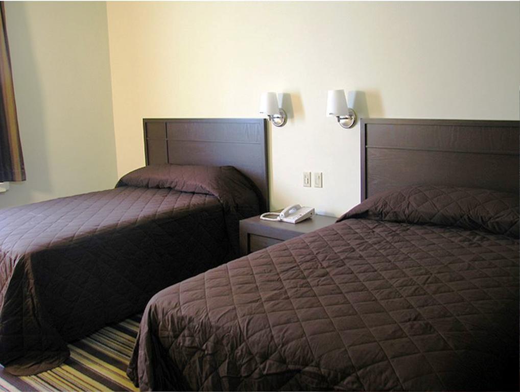 Hotel Alameda Express Матаморос Стая снимка