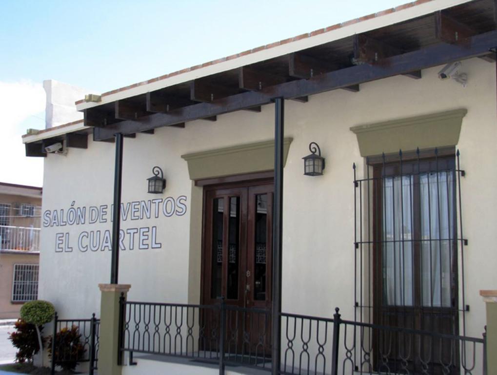 Hotel Alameda Express Матаморос Екстериор снимка