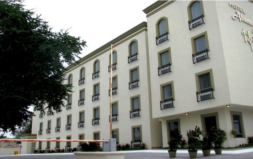 Hotel Alameda Express Матаморос Екстериор снимка